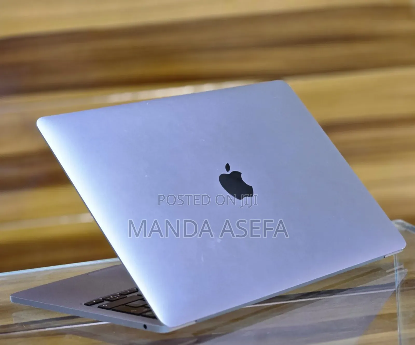 New Laptop Apple MacBook Pro 8GB Apple M2 SSD 256GB