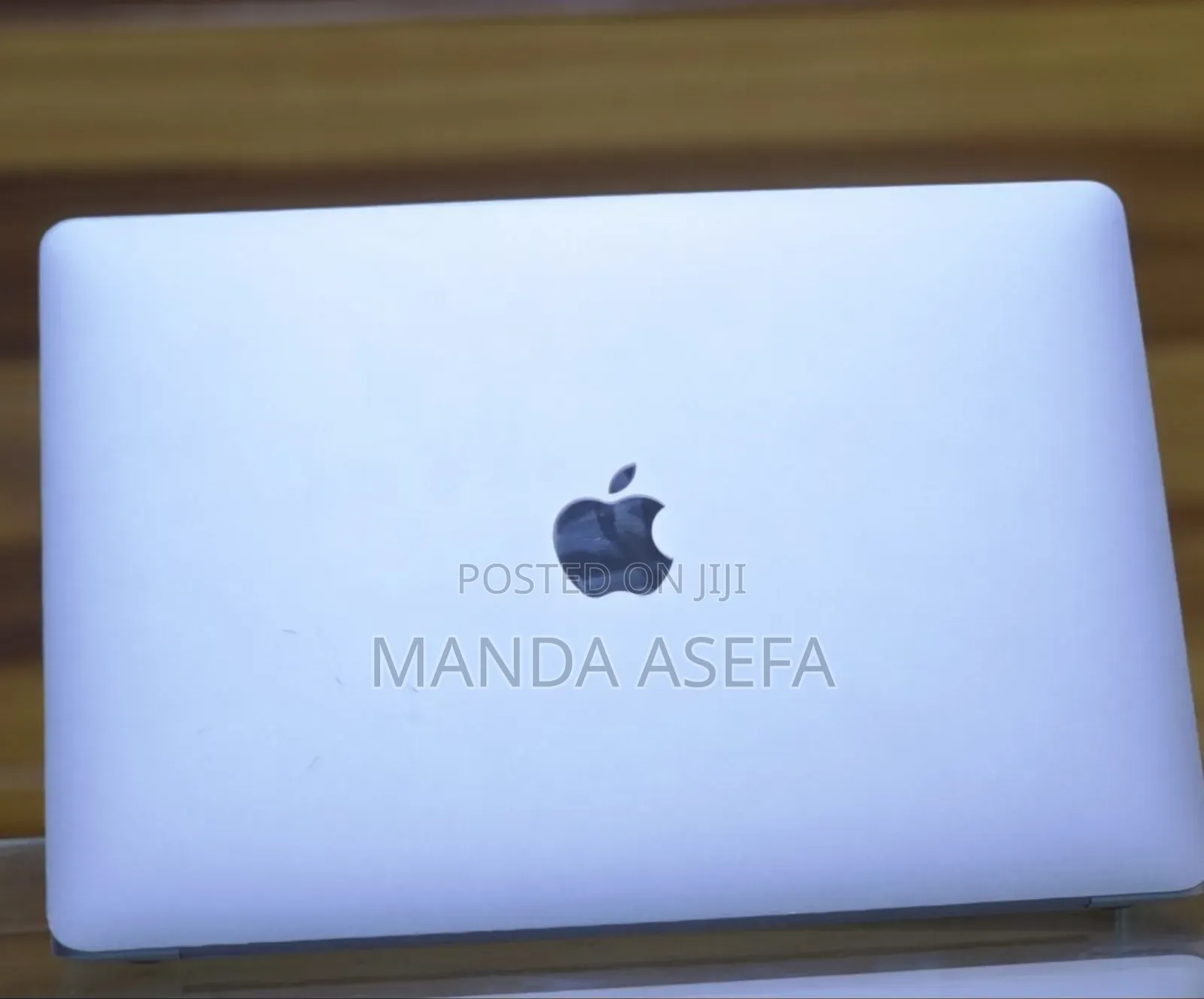 New Laptop Apple MacBook Pro 8GB Apple M2 SSD 256GB