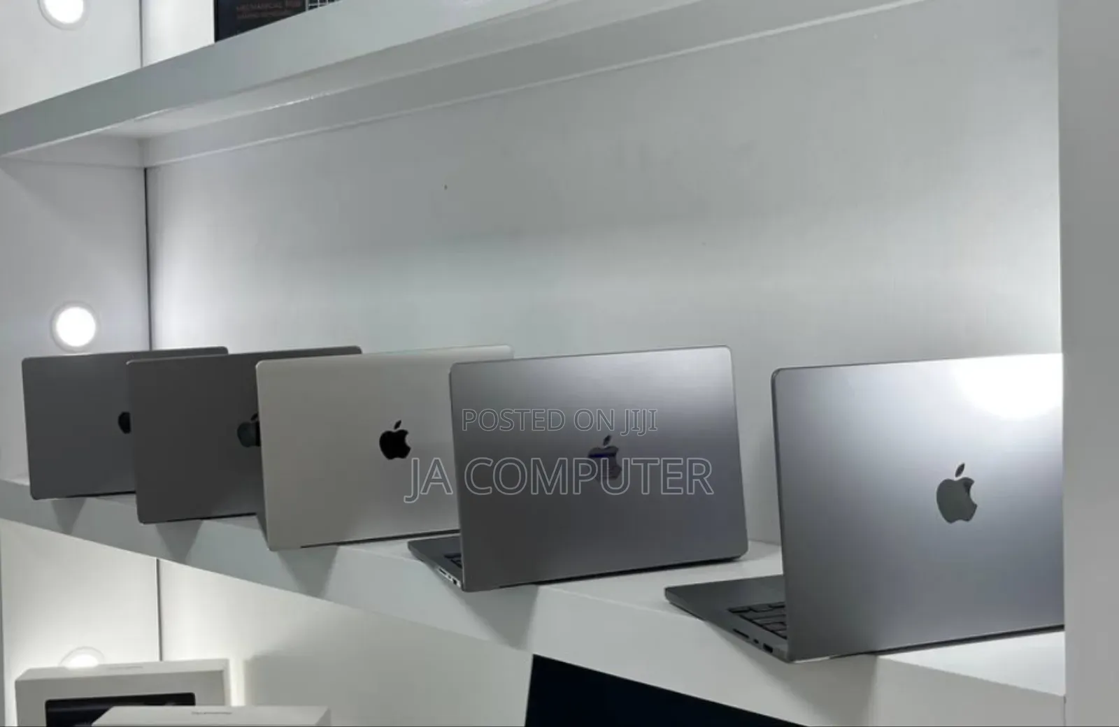 New Laptop Apple MacBook Pro M1 16GB Apple M1 Pro SSD 1T