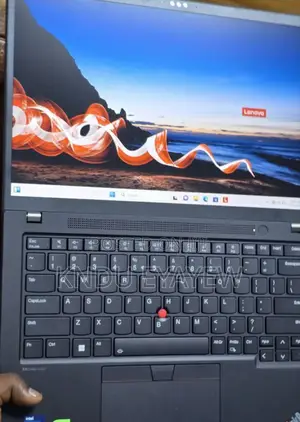 Photo - New Laptop Lenovo ThinkPad T14 16GB Intel Core I7 SSD 1T