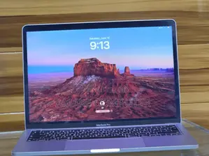 New Laptop Apple MacBook Pro 2022 M2 8GB Apple M2 SSD 256GB