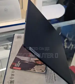 New Laptop Lenovo 16GB AMD Ryzen 5 SSD 512GB