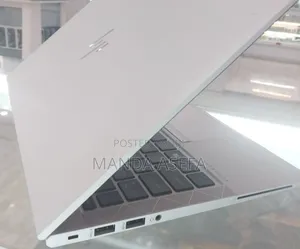 New Laptop HP EliteBook 840 G8 16GB Intel Core I5 SSD 512GB