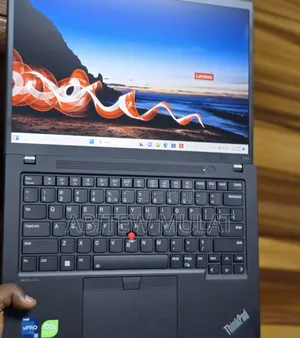 Photo - New Laptop Lenovo Thinkpad T14s Gen 2 16GB Intel Core I7 SSD 1T
