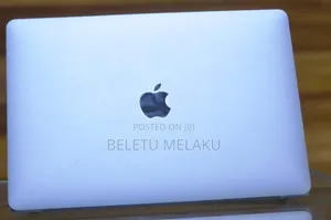 New Laptop Apple MacBook Pro 2022 M2 8GB Apple M2 SSD 256GB