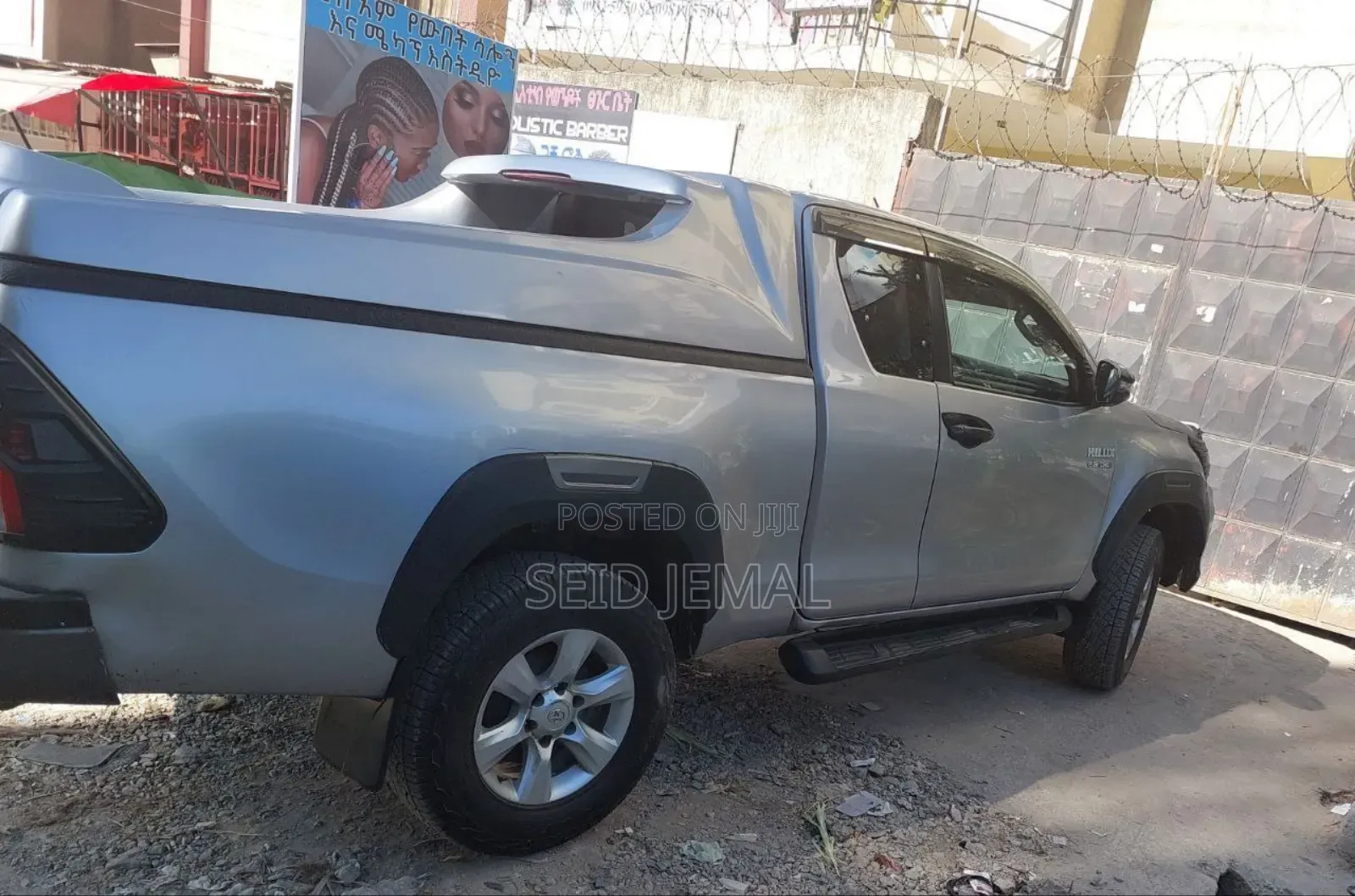 Toyota Hilux 2022 Silver