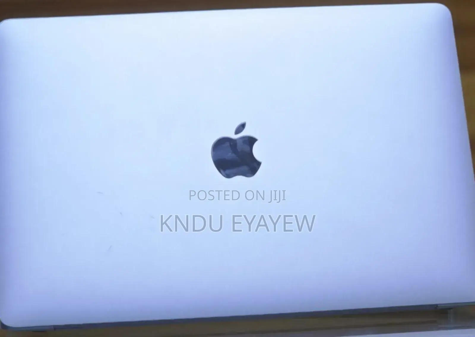 New Laptop Apple MacBook 8GB Intel Core I7 SSD 256GB