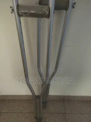 Crutches - Push Buttonقaluminium Underarm Crutches埽tall Size