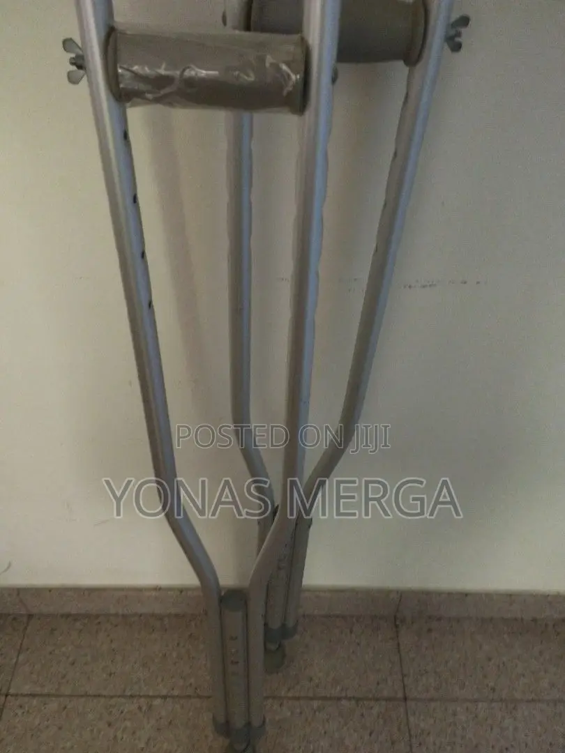Crutches - Push Buttonقaluminium Underarm Crutches埽tall Size