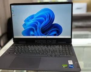 New Laptop Lenovo LOQ 15IRH8 16GB Intel Core I5 SSD 512GB