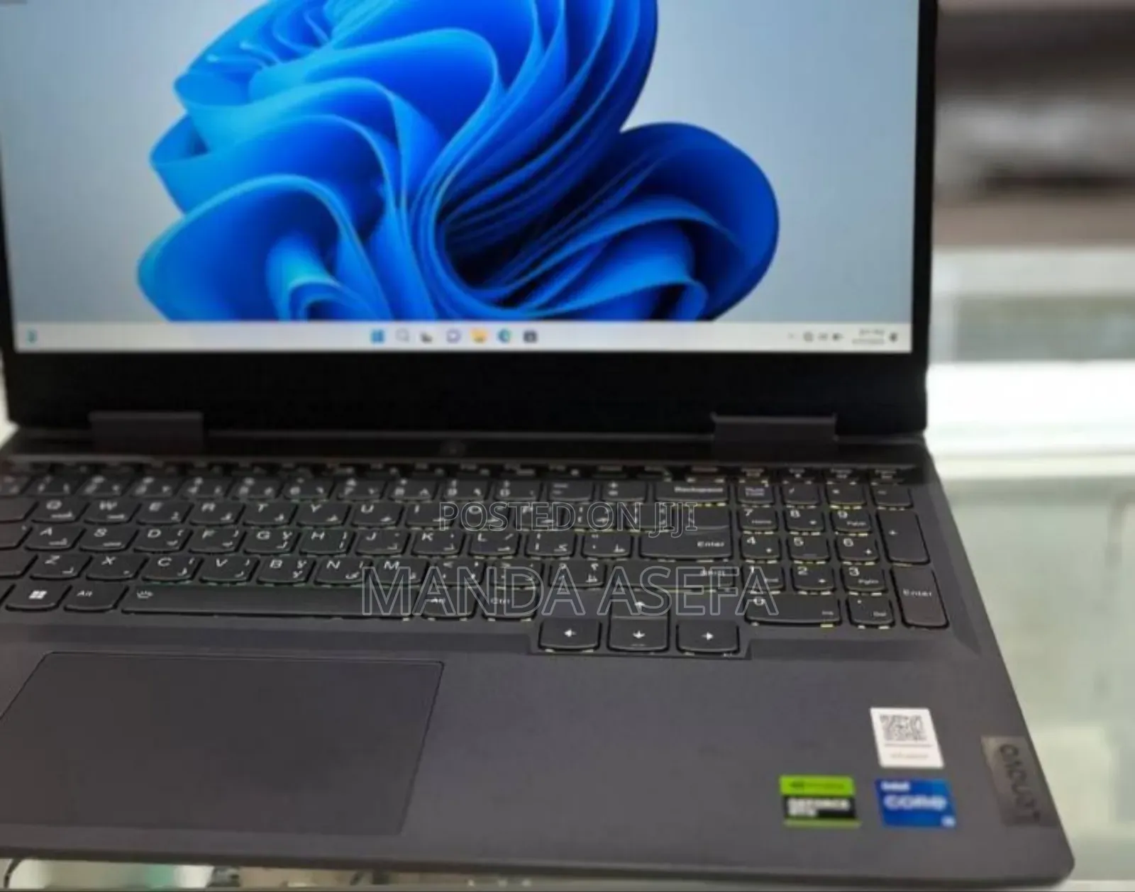 New Laptop Lenovo LOQ 15IRH8 16GB Intel Core I5 SSD 512GB