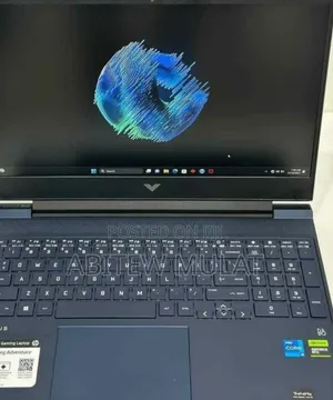 New Laptop HP Victus 15 16GB AMD Ryzen 7 SSD 1T