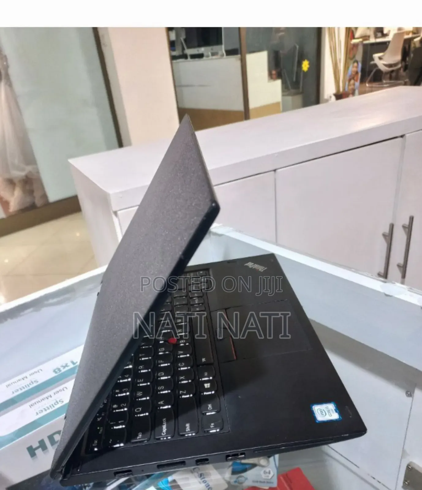 New Laptop Lenovo ThinkPad Yoga 8GB Intel Core I5 SSD 512GB