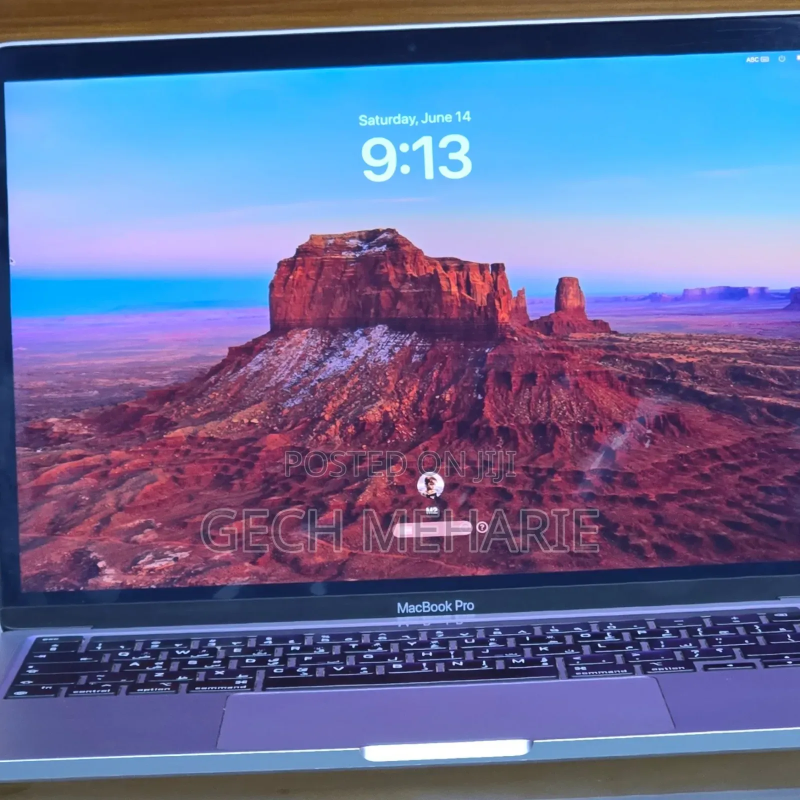 New Laptop Apple MacBook Pro 2022 M2 8GB Apple M2 SSD 256GB