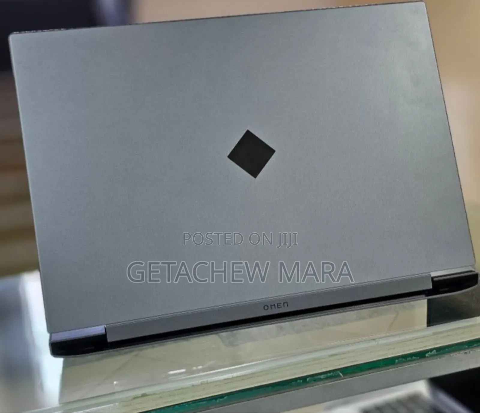 New Laptop Apple MacBook Pro 2017 16GB Intel Core I5 SSD 1T