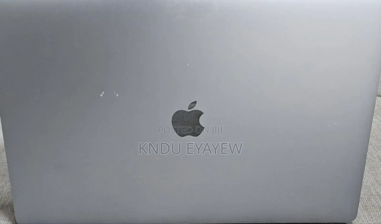 New Laptop Apple MacBook 16GB Intel Core I9 SSD 512GB