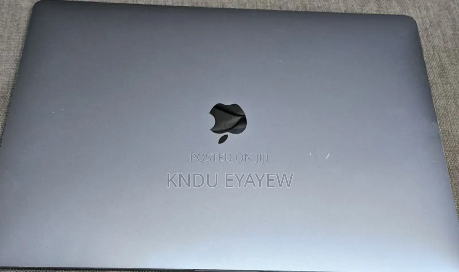 New Laptop Apple MacBook 16GB Intel Core I9 SSD 512GB