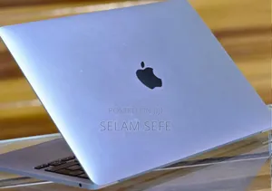 New Laptop Apple MacBook Pro 2019 8GB Intel Core M3 SSD 256GB