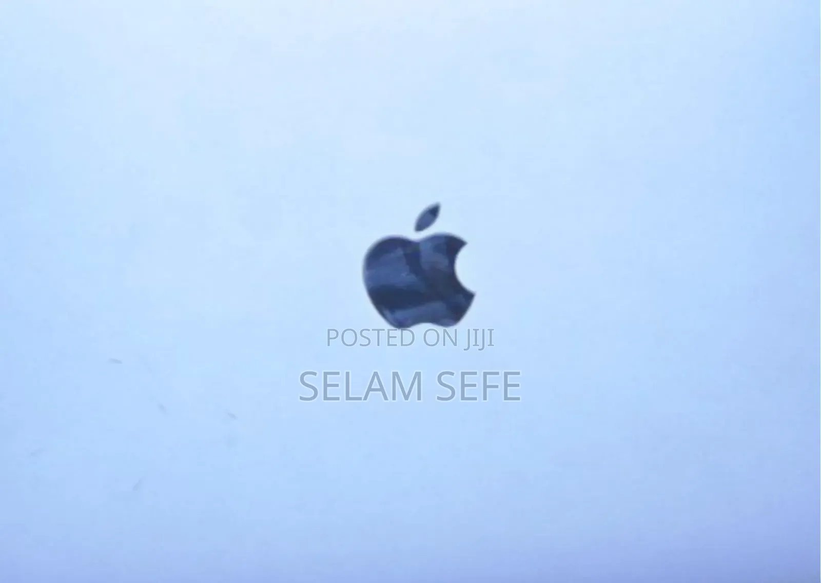 New Laptop Apple MacBook Pro 2019 8GB Intel Core M3 SSD 256GB