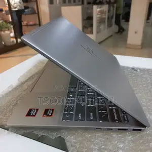 Photo - New Laptop HP 16GB AMD Ryzen 5 SSD 512GB