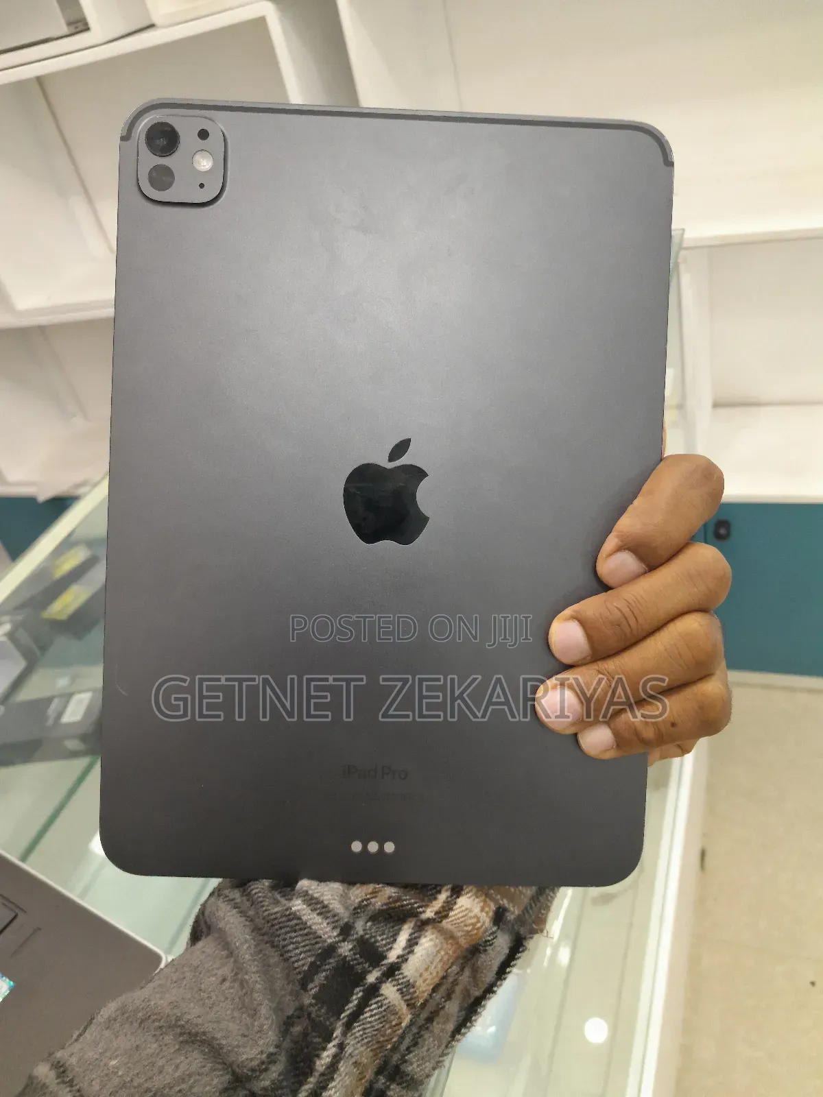 New Apple iPad Pro 11 (2024) 256 GB