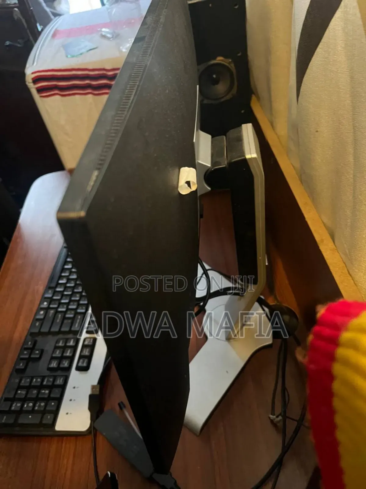 Dell P2319h Monitor 24 Inch Slightly Used