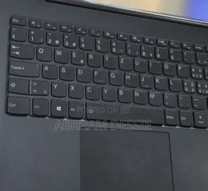 New Laptop Lenovo Yoga C930 16GB Intel Core I7 SSD 512GB