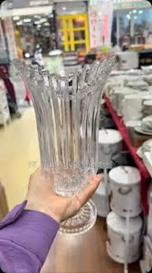 Photo - Crystal Glass Vase