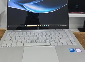 New Laptop HP Pavilion X360 16GB Intel Core I5 SSD 1T