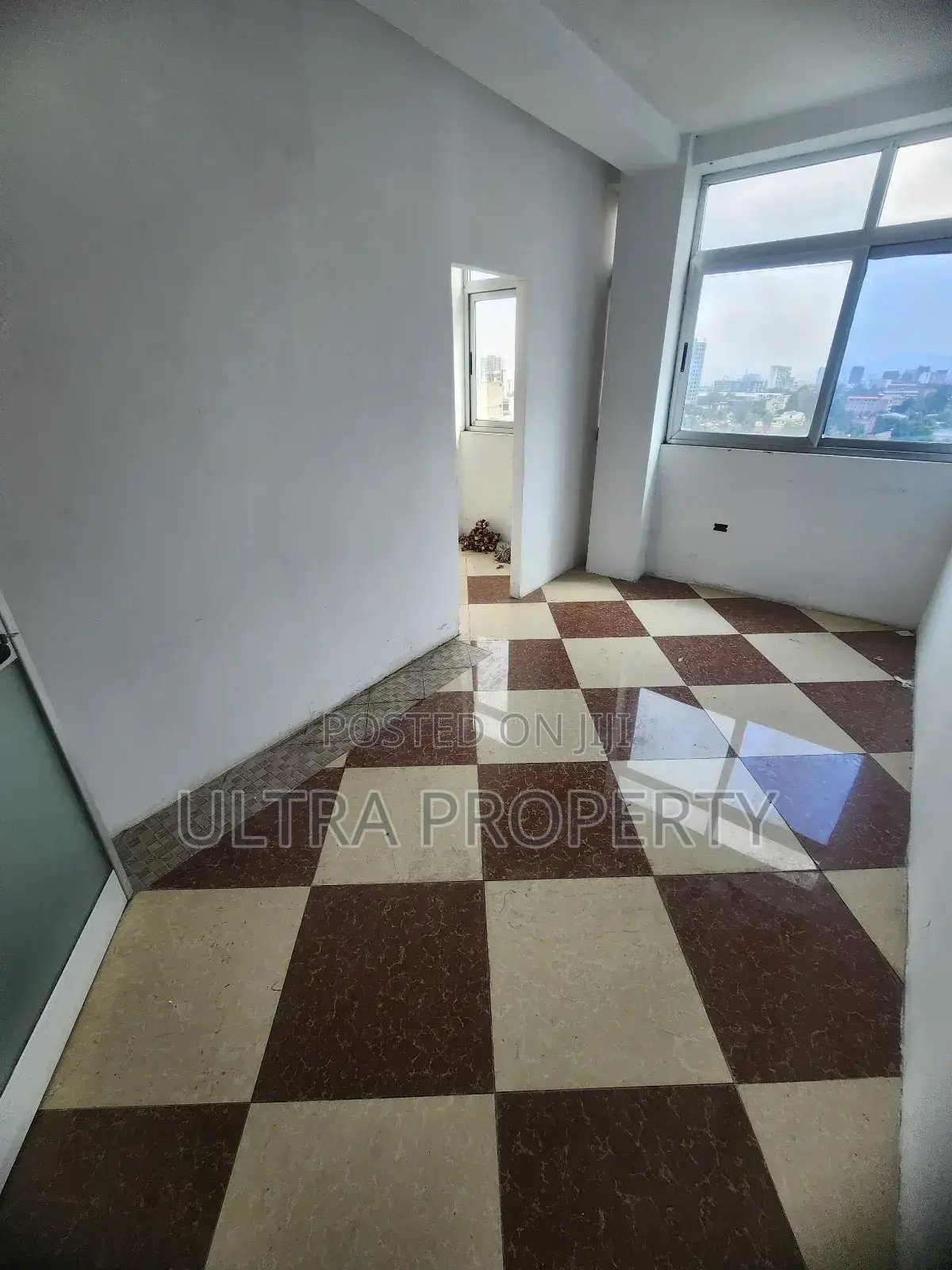 Office for Rent in Bole Area