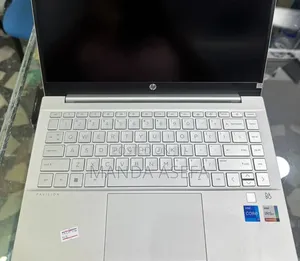New Laptop HP Pavilion 14 16GB Intel Core I7 SSD 512GB