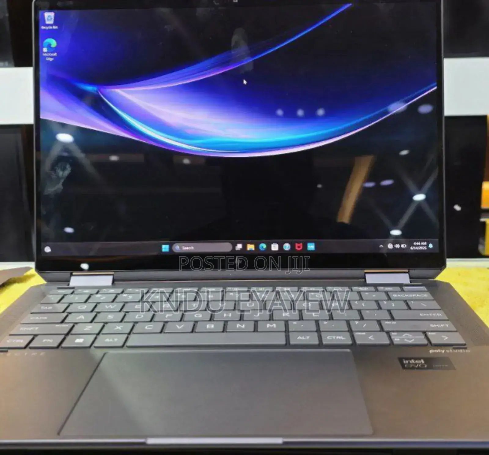 New Laptop HP 32GB Intel Core Ultra 7 SSD 1T