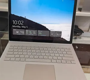 Photo - New Laptop Microsoft Surface Book 3 16GB Intel Core I7 SSD 256GB