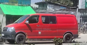 Toyota HiAce 2008 Red
