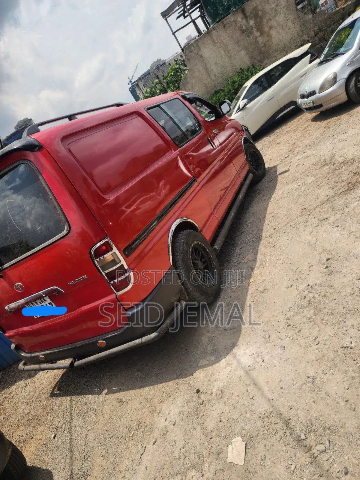 Toyota HiAce 2008 Red