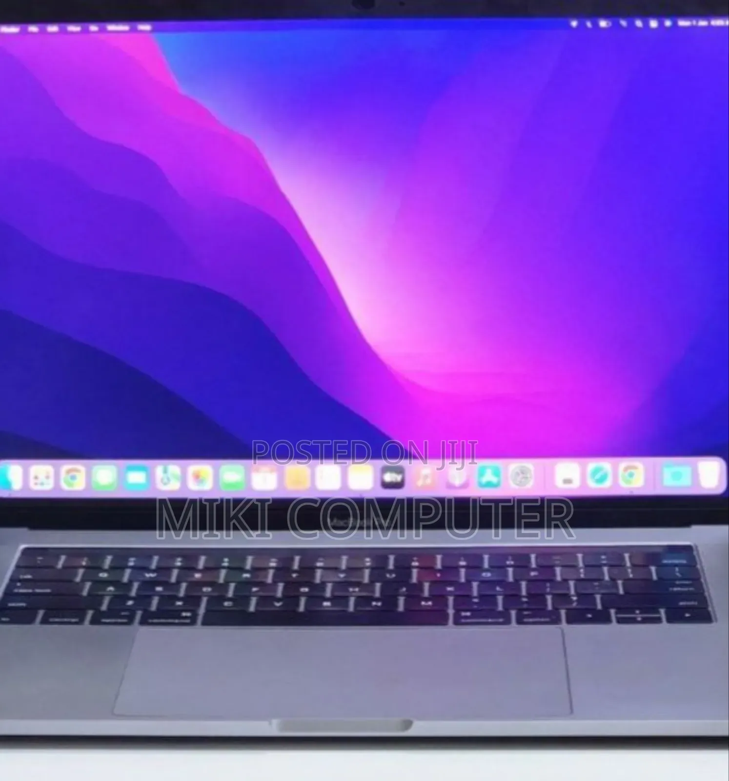 New Laptop Apple MacBook Pro 2016 16GB Intel Core I7 SSD 256GB