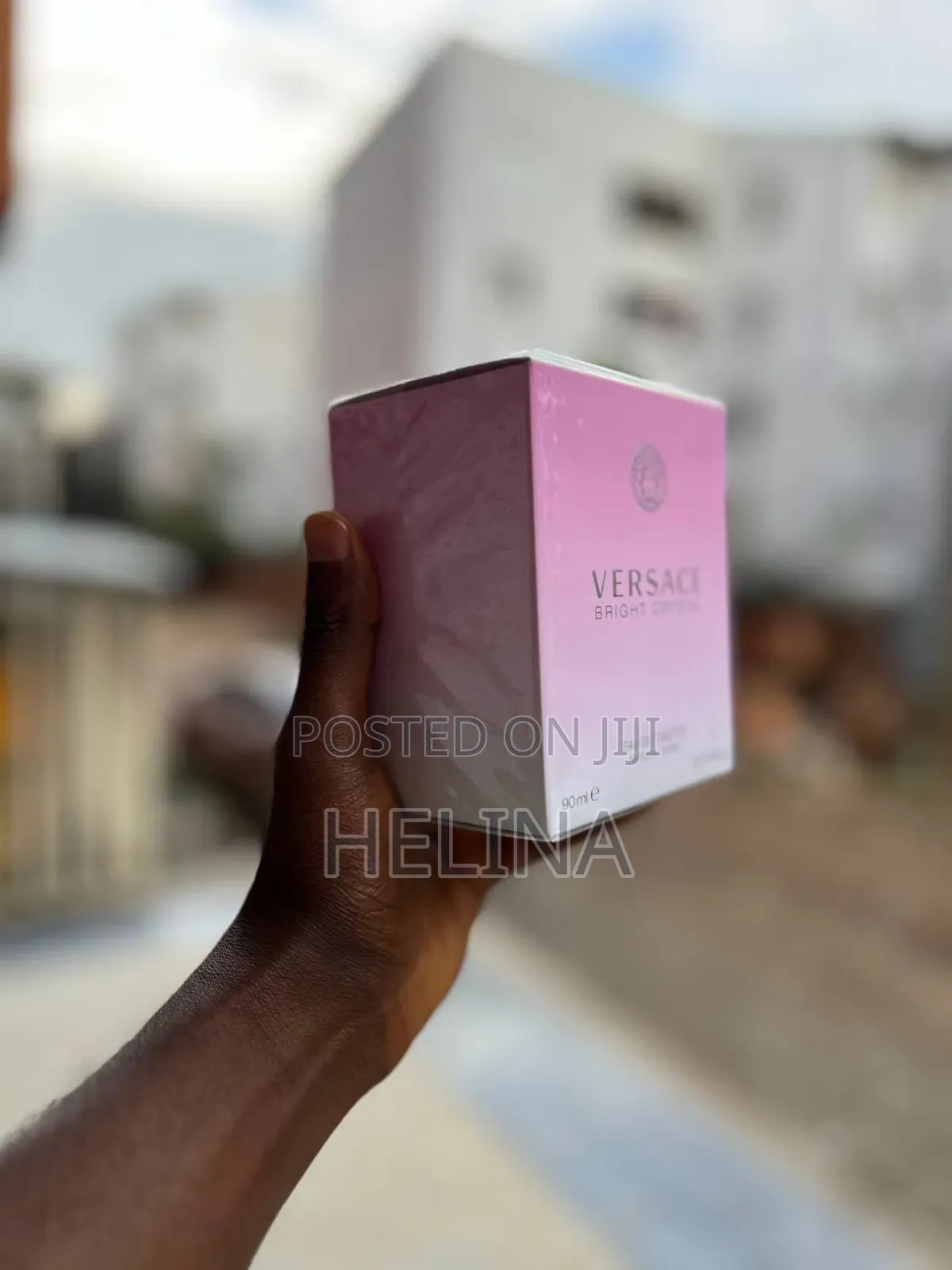 Versace Perfume: ሽቶሽ ስላንቺ ብዙ ይናገራል