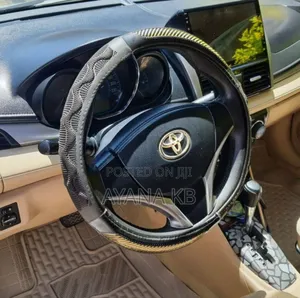 Toyota Yaris 2016 White