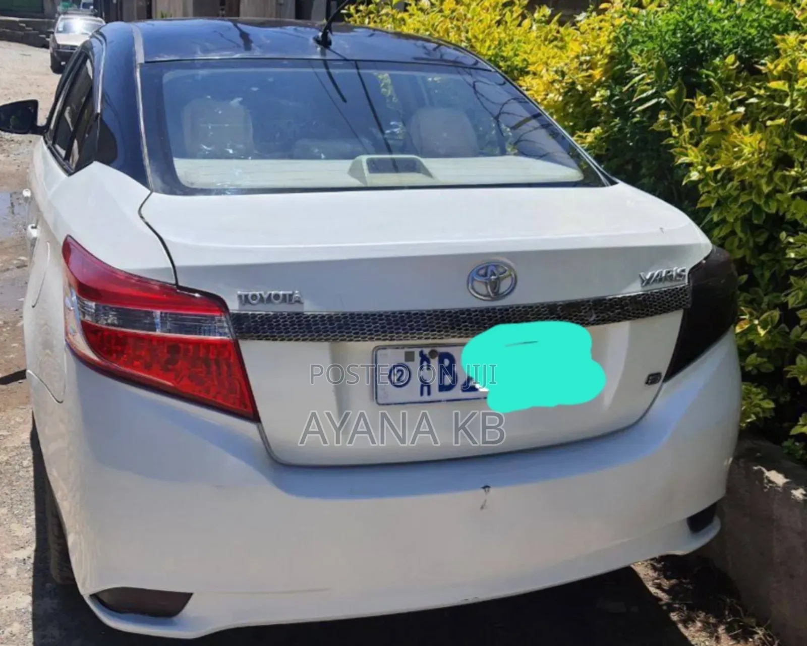 Toyota Yaris 2016 White