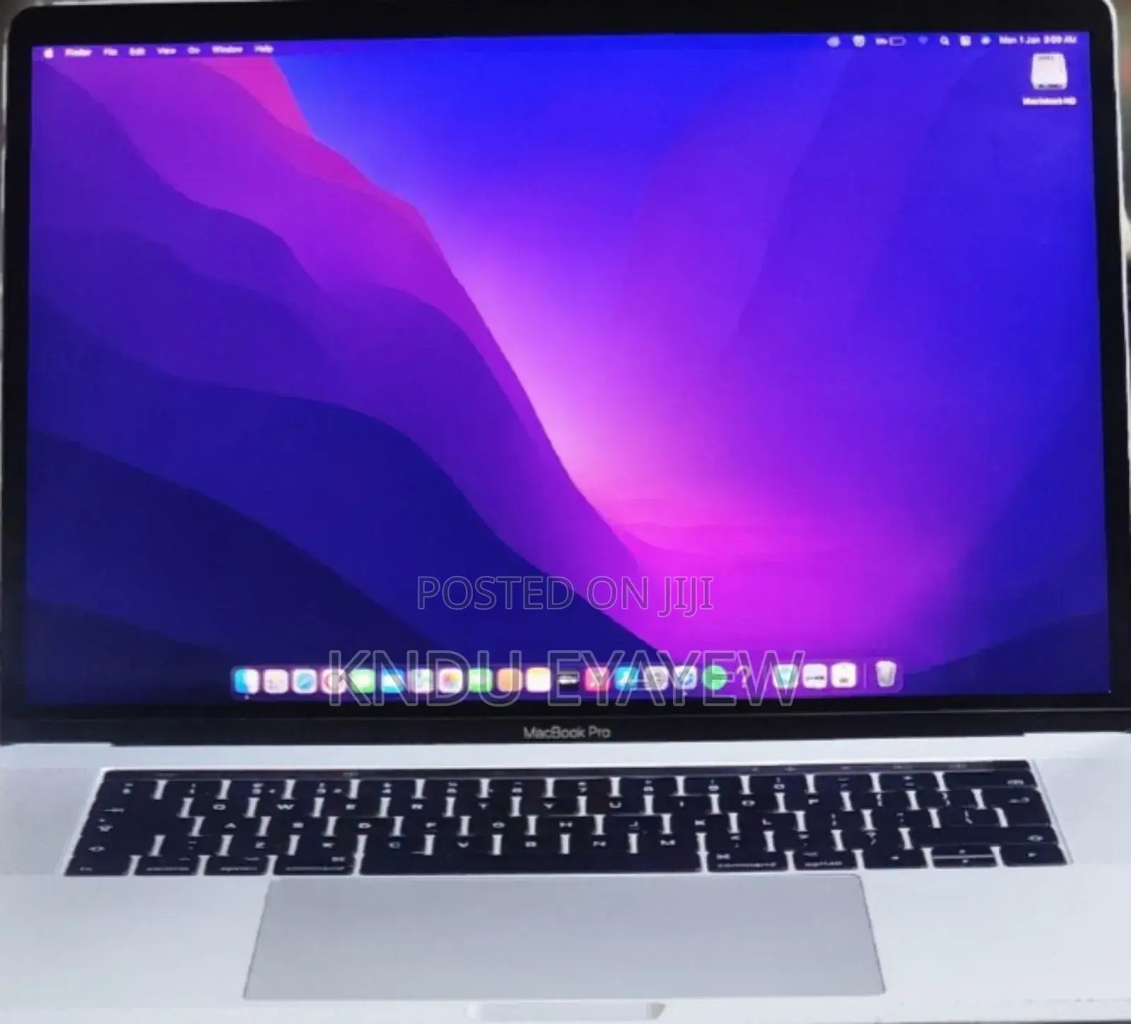 New Laptop Apple MacBook Pro 2017 16GB Intel Core I7 SSD 512GB