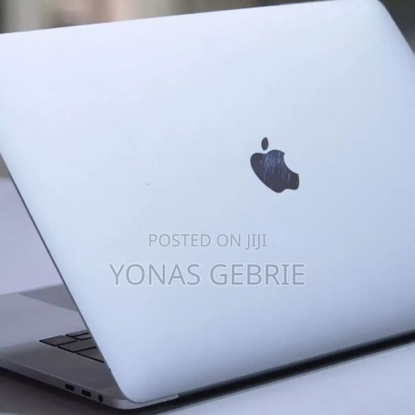 New Laptop Apple MacBook Pro 2017 16GB Intel Core I7 SSD 512GB