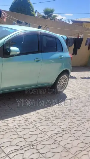 Toyota Yaris 1.5 Sedan 2008 Green