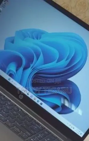 Photo - New Laptop HP Pavilion 15 16GB Intel Core I5 SSD 512GB