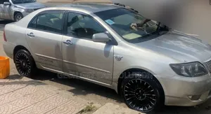 Toyota Corolla 2005 Gold