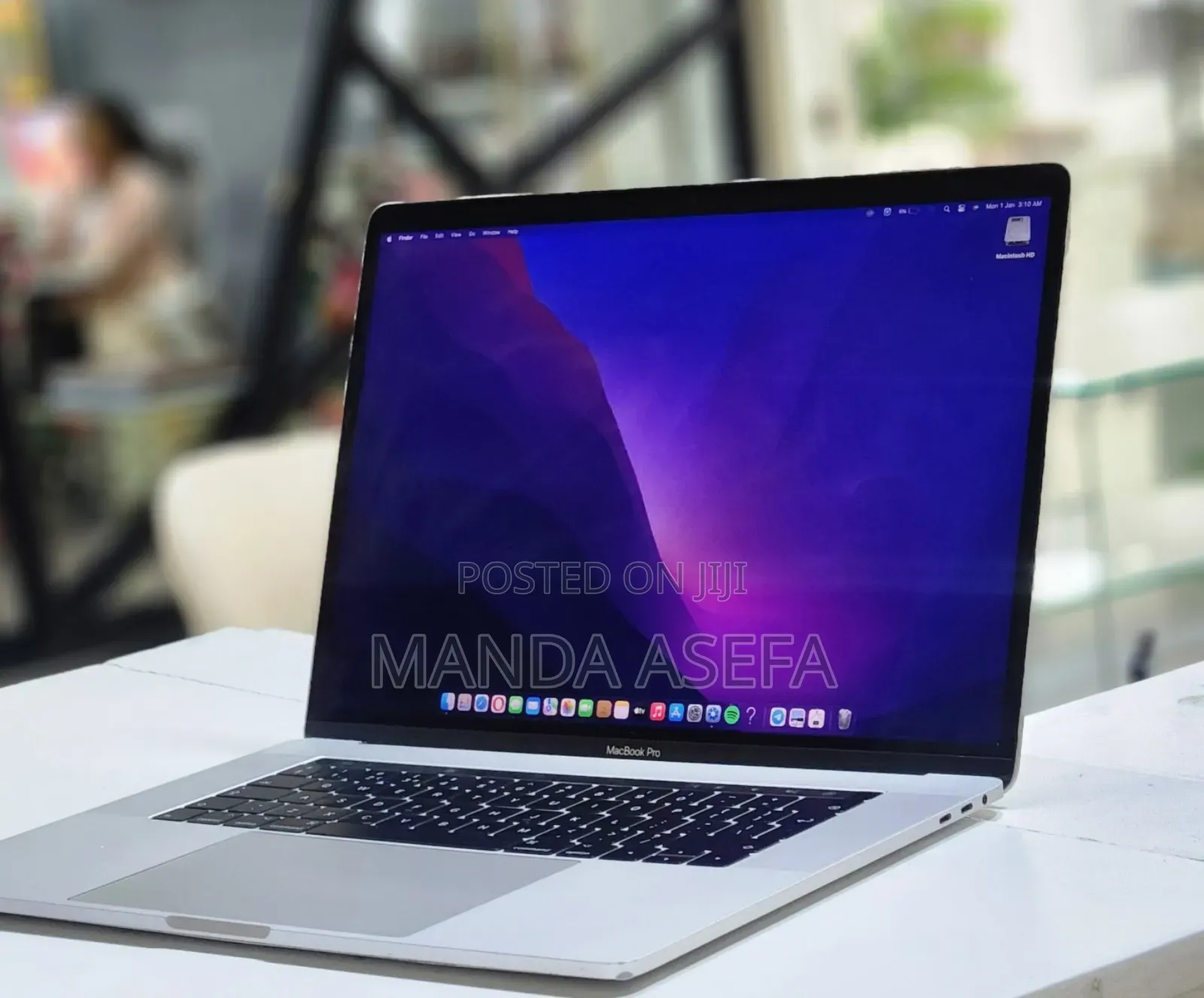 New Laptop Apple MacBook Pro 2017 16GB Intel Core I7 SSD 512GB