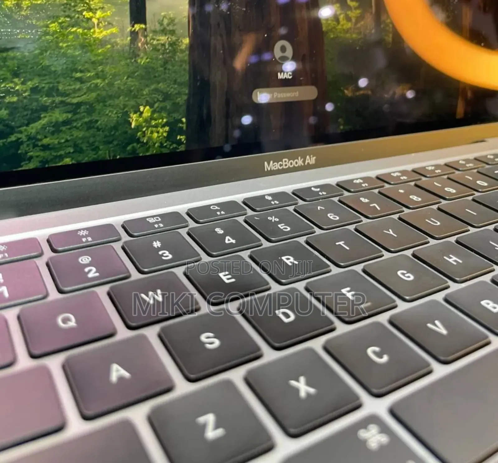 New Laptop Apple MacBook Air 2020 M1 8GB Intel SSD 256GB