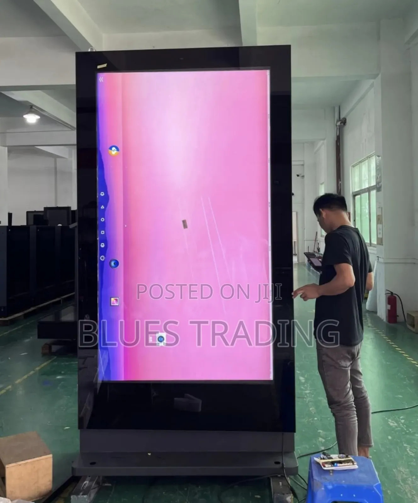 Digital Signage Floor Standing 