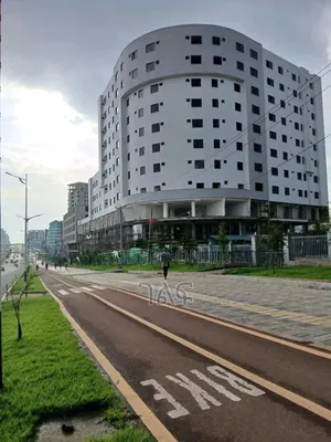 የንግድ ሱቅና አፓርትመንት ሽያጭ በሲኤምሲ