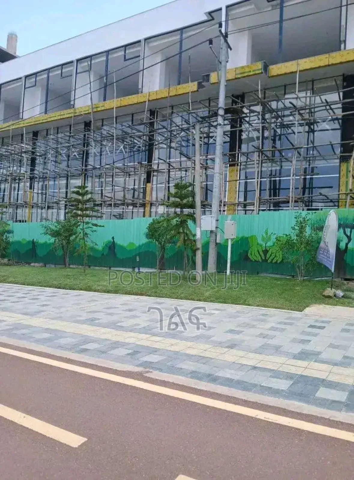 የንግድ ሱቅና አፓርትመንት ሽያጭ በሲኤምሲ