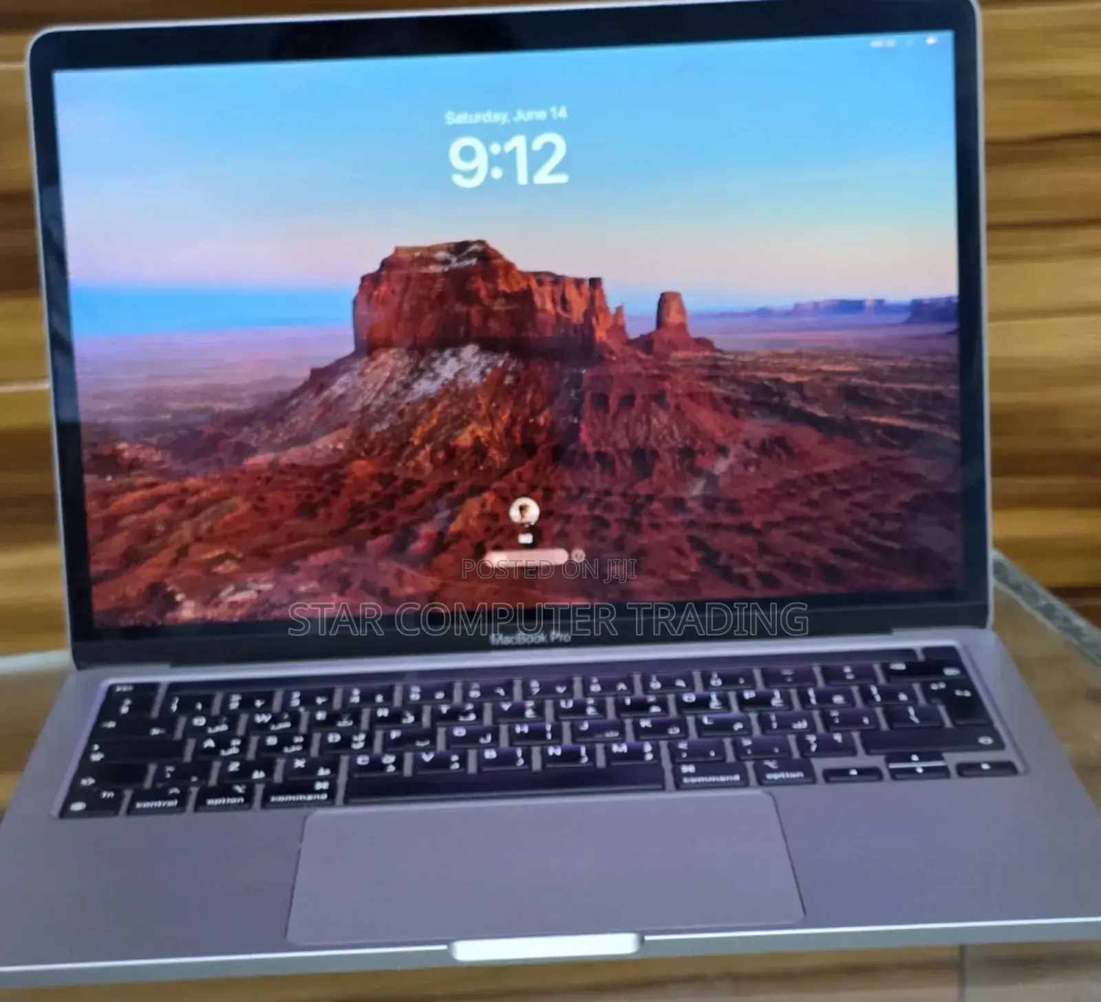 New Laptop Apple MacBook Pro 2022 M2 8GB Intel Core M2 SSD 256GB